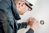 Imagen del curso fundamentos básicos de la electricidad